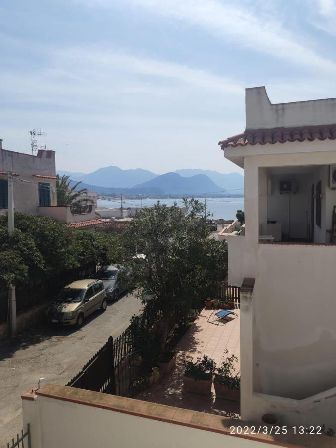 Holiday Home Sulmare Изола-делле-Феммине Экстерьер фото